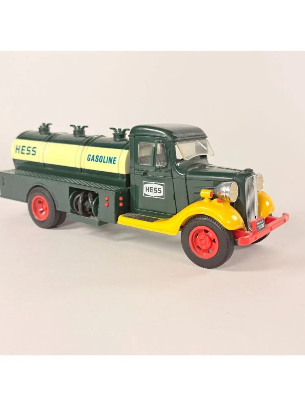 Vintage Hess First Truck Toy Bank Gasoline Tanker 1933 Read Description
